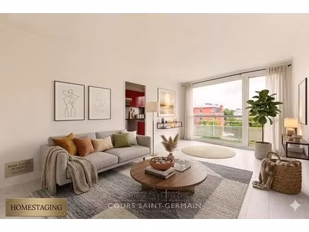 3 pièces avec balcon et parking – montreuil