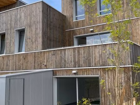 loue 3 pièces neuf à cognin