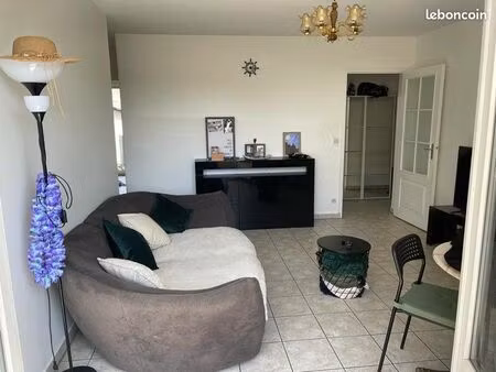 bel appartement lumineux aux pavillons sous bois