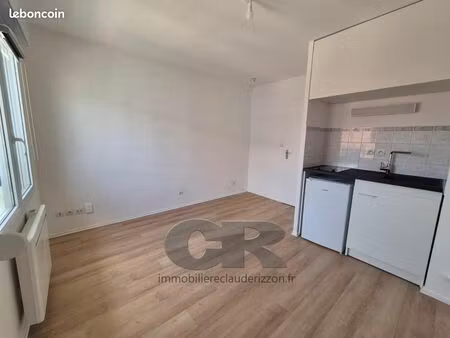 studio 1 pièce 18 m²