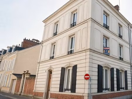 maison de caractère 241 m² – 7 chambres – garage – jardin – centre-ville le mans