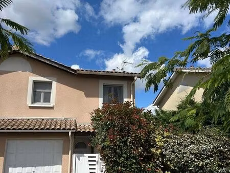 location maison mitoyenne