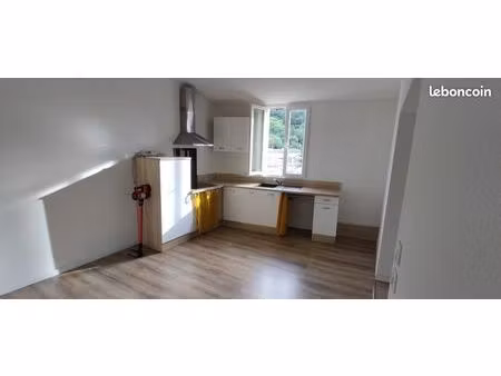 appartement clim 2 chambres centre ville