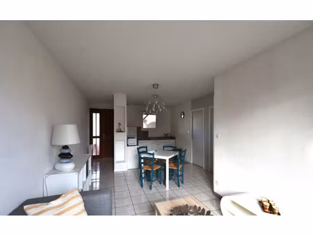 location appartement  39.45 m² t-2 à mâcon  560 €