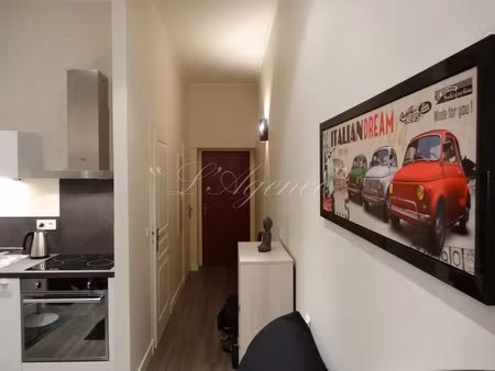 vieux nice studio meuble