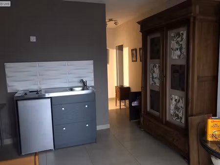 location meublée appartement 1 pièce 23 m² à barby (73230)  420 €
