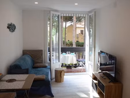 location meublée appartement 2 pièces 26 m² à argeles-sur-mer (66700)  610 €