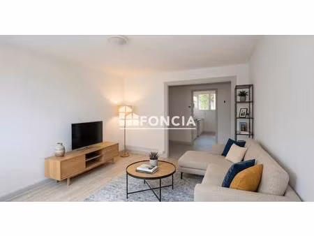 à vendre – appartement t3 en bon état – quartier montplaisir