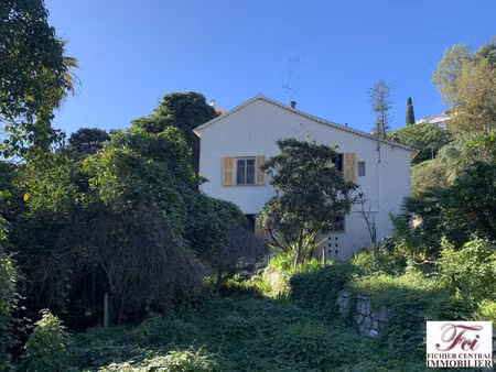 villa 6 pieces avec grand terrain arboré proche mer et centre