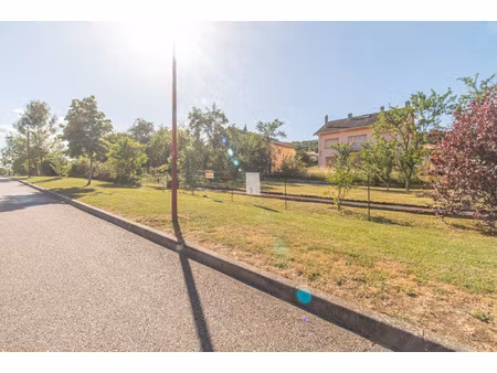 335 m2 de liberté a neuves-maisons !