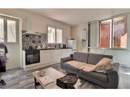 location appartement  m² t-2 à lavaur  542 €