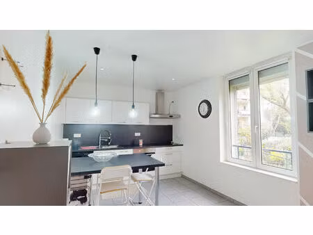 appartement f3 meublé de 66.7 m2 au rdc ? vue jardin