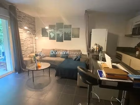 a vendre - peyrestortes - t2 en rez-de-chaussée avec jardin et