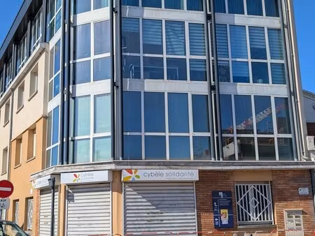 toulouse route de seysses – bureaux lumineux 132 m² avec parking sécurisé