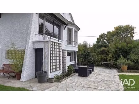 maison à freneuse (78840)