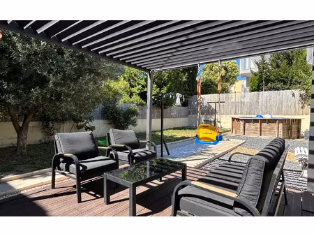 location maison  m² t-5 à nîmes  1 300 €