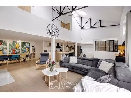 loft dans une ancienne carrosserie