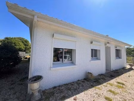 maison 5 pices 3 chs veranda  terrain 1986m²