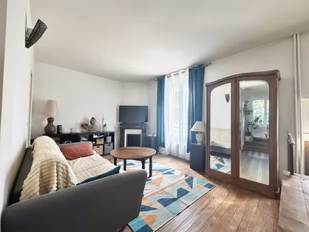 maison avec jardin dans le centre d'esbly