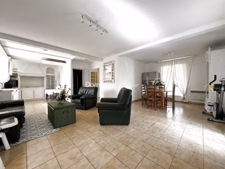 a vendre - llupia - villa avec jardin
