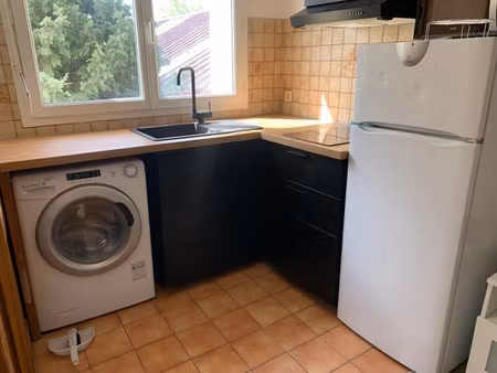 location meublée appartement 1 pièce 20 m² à chevilly-larue (94550)  700 €