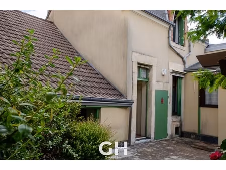 maison de ville 4 pièces à vendre à chateauroux (36)