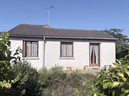 maison st cyr en val
