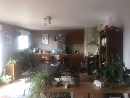location appartement 3 pièces 63 m² à saint-denis (93200)  1 310 €