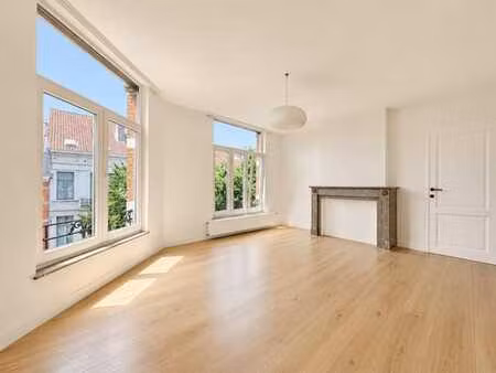 !new! charmant appartement lumineux à ixelles