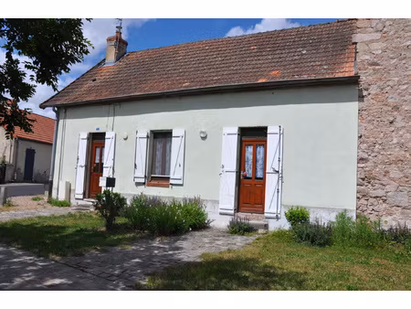 jolie maison de village  avec 2 chambres