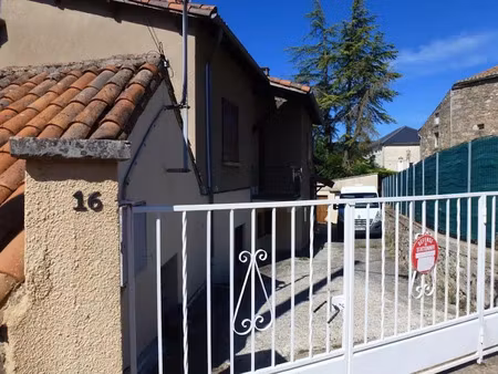 location meublée maison 2 pièces 65 m² à l'hospitalet-du-larzac (12230)  490 €