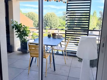 appartement lumineux dernier etage