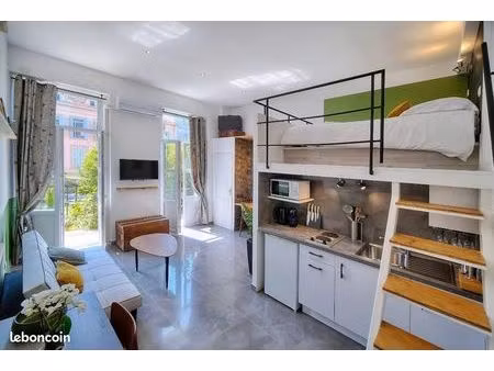 studio 1 pièce 24 m²