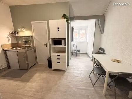 studio 1 pièce 18 m²