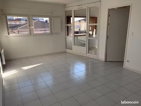 appartement 2 pièces 50 m²