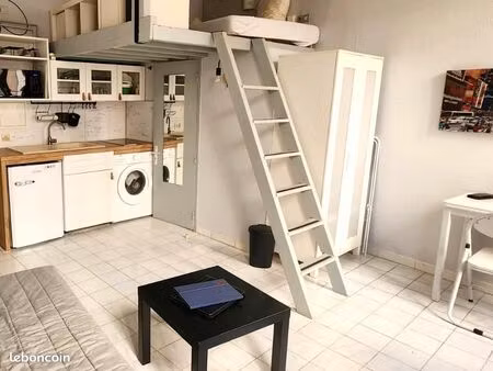 loue studio meublé 18m² avec mezzanine - centre historique lumineux