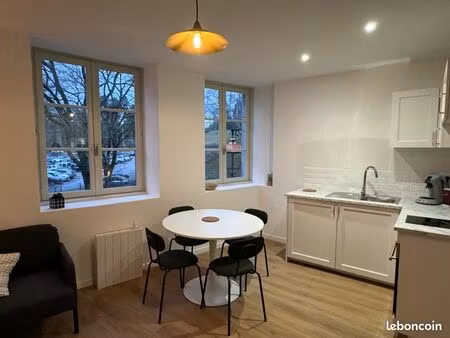 beau t2 meublé rénové