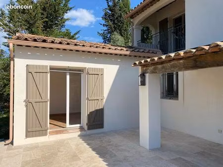 studio avec jardin