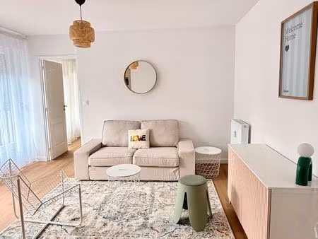 superbe t2 meublé avec balcon et parking à lambersart - avenue du colysée