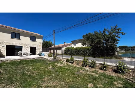 location maison 5 pièces 137.84 m² à saint-andré-de-cubzac (33240)  1 280 €