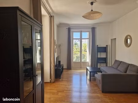 très beau t2 44m2 - contrat etudiant (sept/juin) - biarritz plein centre ville