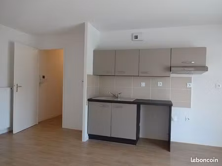 appartement 3 pièces 60 m²