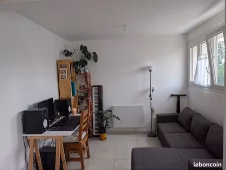 location type deux petite copropriété très calme