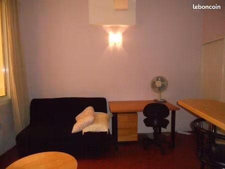 studio 1 pièce 21 m²