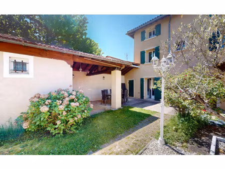 maison neuville-sur-saône 148.73 m² t-5 à vendre  429 000 €