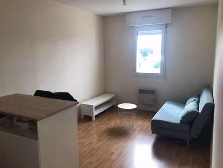 location appartement 2 pièces meublé à angers (49000) : à louer 2 pièces meublé / 29m² ang