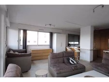 location appartement 3 pièces meublé à nantes (44000) : à louer 3 pièces meublé / 68m² nan