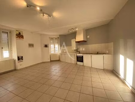 location appartement 2 pièces à trélazé (49800) : à louer 2 pièces / 49m² trélazé
