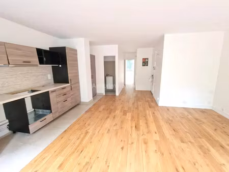 location appartement 3 pièces 56 m2 à meudon