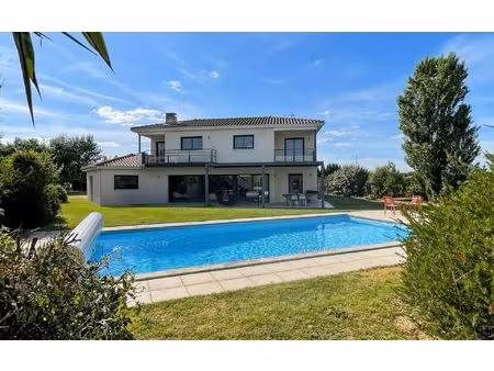maison poucharramet 190 m² t-6 à vendre  529 000 €
